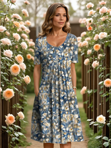 Bleu clair fleuri
