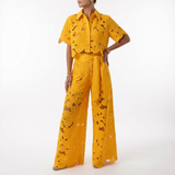 Jaune