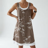 Couleur marron avec motif floral